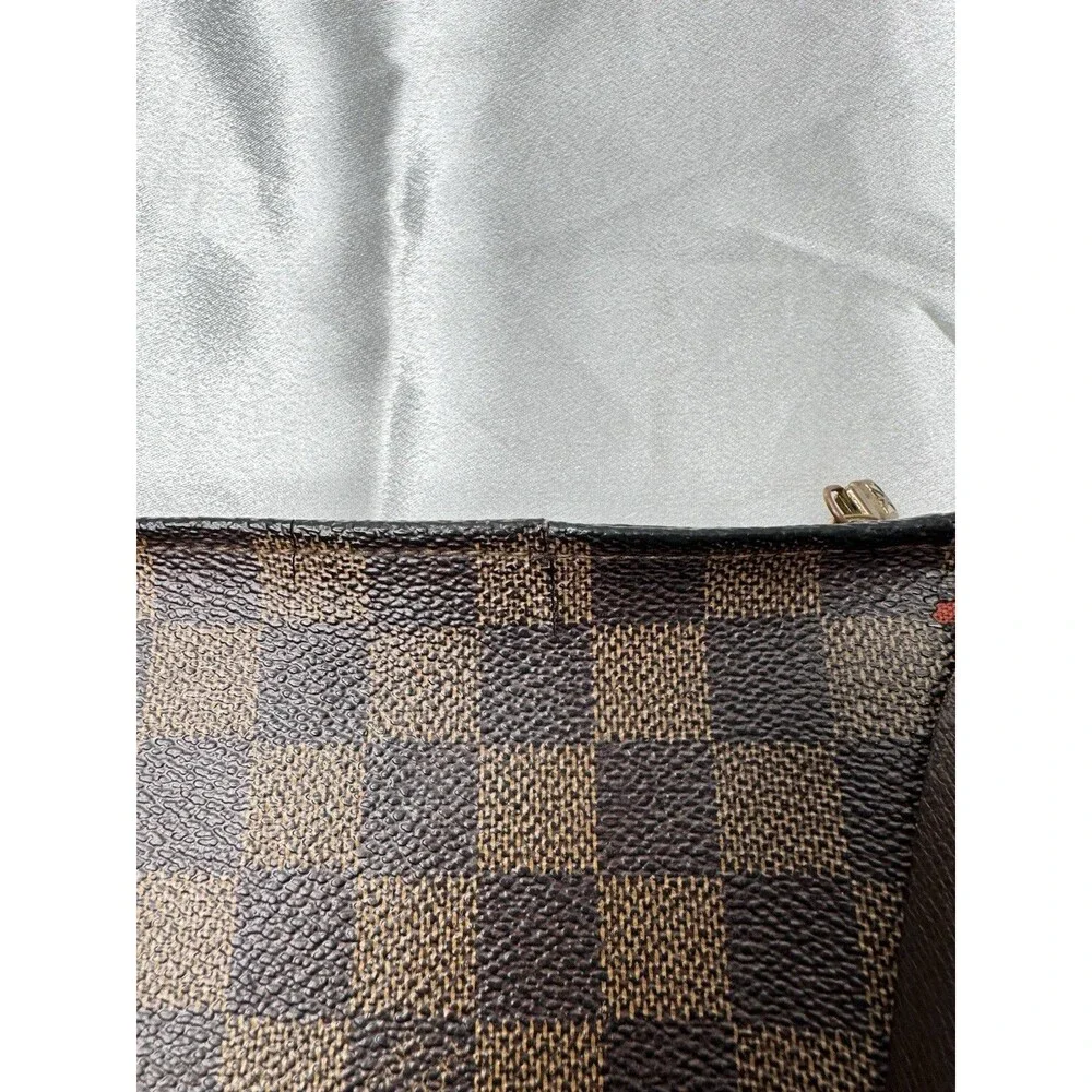 Vintage Louis Vuitton Damier Ebene Truth Makeup Pouch N51982 - Picture 7 of 15